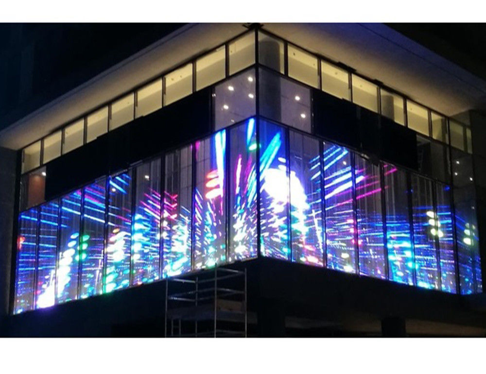 P2.6-5.2 HD Pannello di visualizzazione LED trasparente 2500nits Installazione sospesa