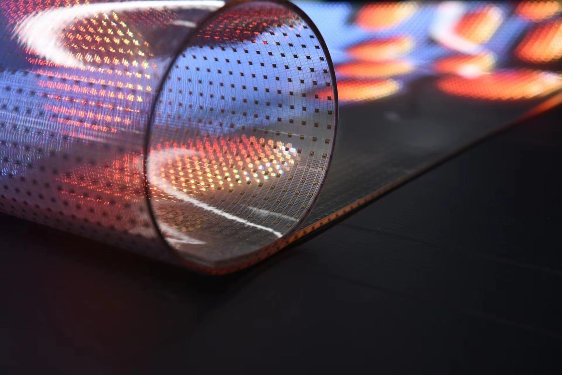 P6 P10 Pannello di visualizzazione a LED trasparente a colori pieni flessibile per interni