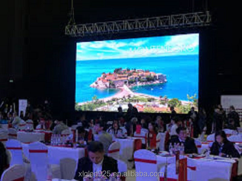Display a LED P2.97mm IP65 impermeabile 5000cd/mq