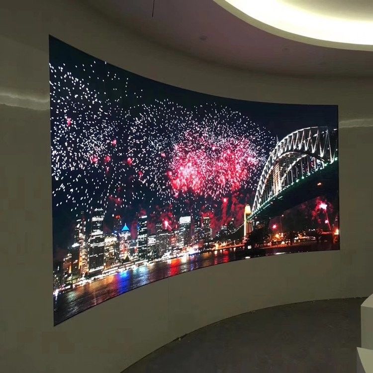 Display video a parete a LED P3.91 impermeabile multicolore per interni all'aperto